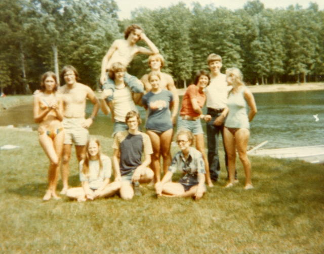 Fun at Olander Park!  Front row: Becky Wobser, Tom Betz, Sue Belella. Back Row: Laurie Fitch, Dave Barnes, Brian Hesselbart, Tom Hart, Linda Ice, Pat Travis, Sandy Collette, Larry Becker, Jane Reber.