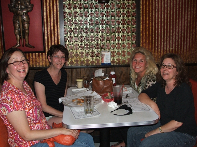 Clara Zuelke, Sally Schmidt, Elvina Bergman, and Kim Dolce